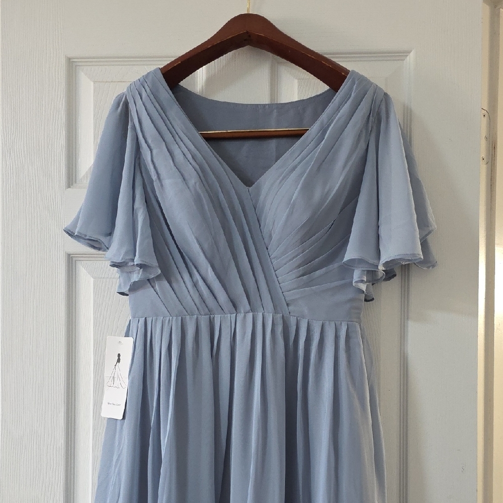Elegant Blue Chiffon Dress Size 8